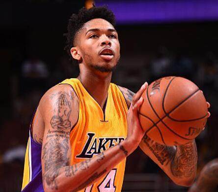 因此从起跳 因此从起跳