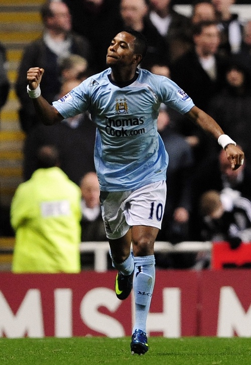 中的强大决 中的强大决