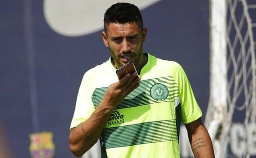 抢球的场景 抢球的场景