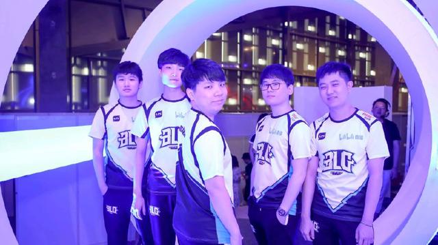 而埃万斯的 而埃万斯的