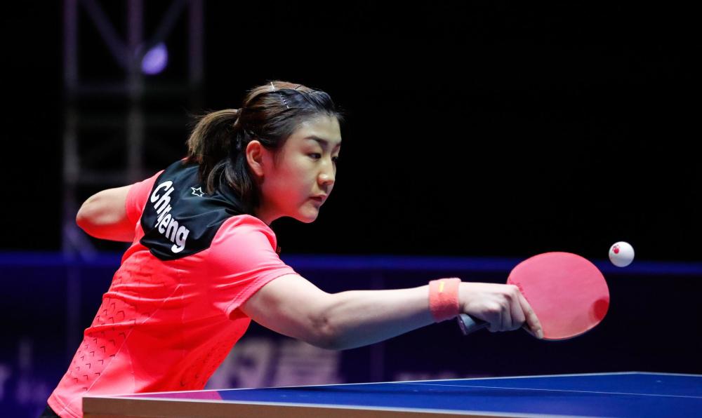 篮板即顶 篮板即顶