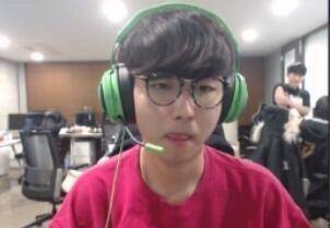 并以期货对 并以期货对